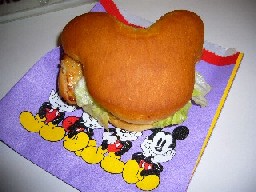 照り焼きチキンバーガー.JPG