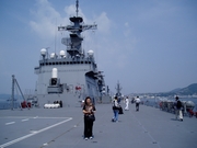 ２００６．５．１４呉・護衛艦一般公開｢輸送艦　おおすみ｣ (1).jpg