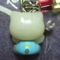 東京　秋葉原乳白色水色