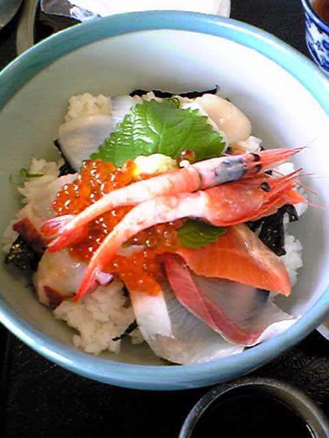 海鮮丼