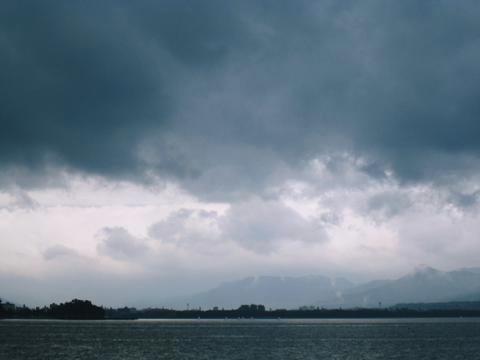 能古島雲５.jpg