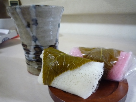 sakura mochi3.jpg