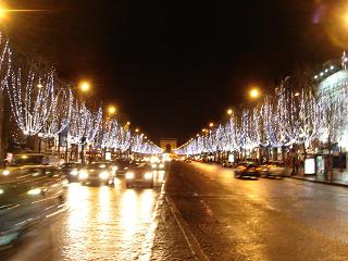 les Champs Elysees2