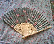 ユニクロ キャスキッドソン コラボ オリジナル扇子