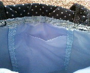 LAVENHAM 2011-12 AUTUMN/WINTER COLLECTION　内ポケット部分