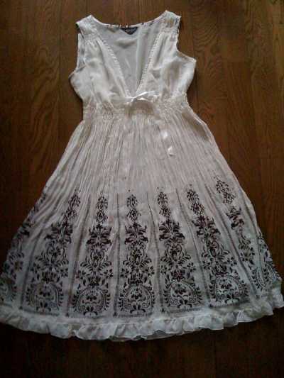 シフォンワンピ