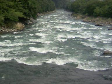 利根川