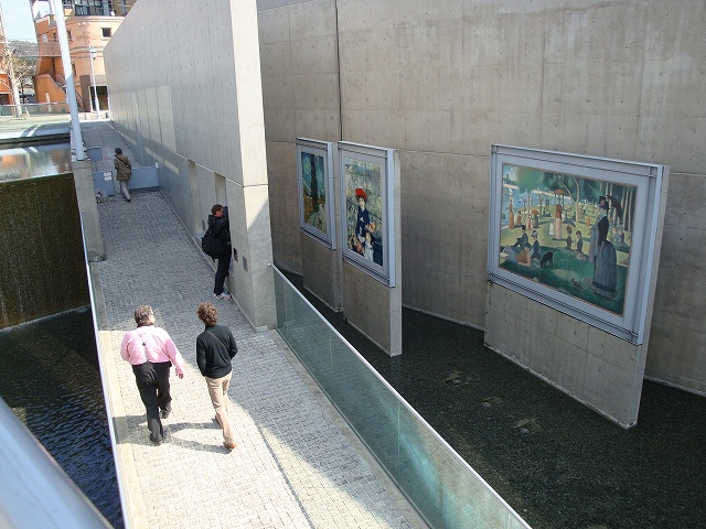 陶板名画の庭04