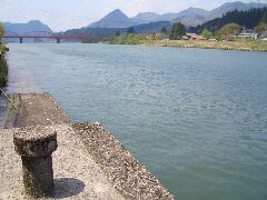 津川河港