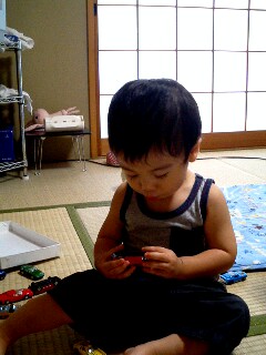 H18.9.5　ミニカーで遊ぼうっ！！　(１)