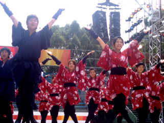 にっぽんど真ん中祭り