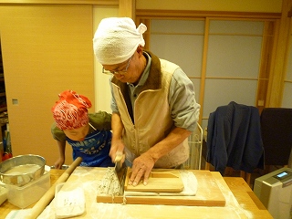 窓ふきとスキー 130.jpg