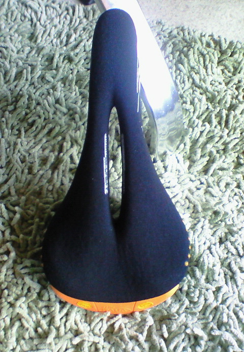 セライタリア「YUTAAK GEL FLOW」