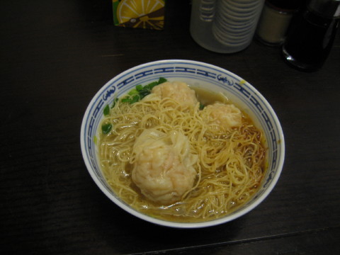 蝦ワンタン麺
