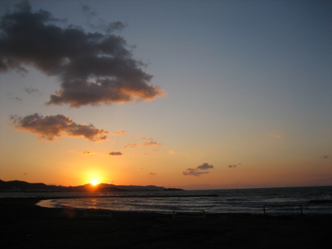 館山の海と夕陽