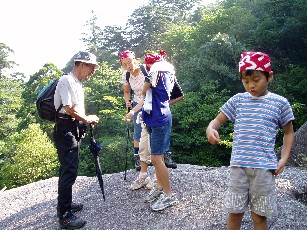 030827 08:57 入森前に