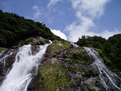 030828　13:50　大川の滝２