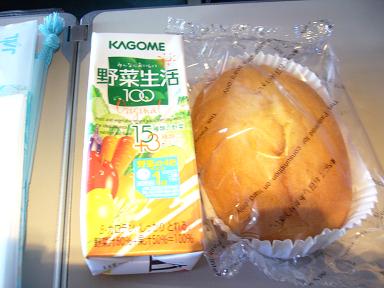 ７６便朝食