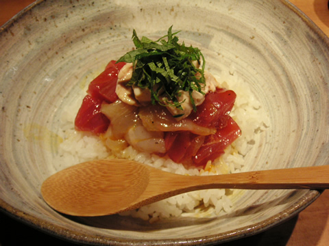 漬け鮪とヒラメの丼