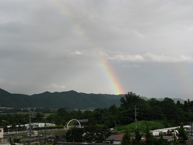 安曇野にて虹を見る