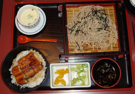 やじろべえ うなぎ丼ランチ