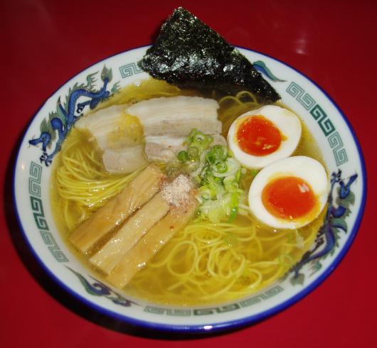 麺屋誠しおそば煮卵