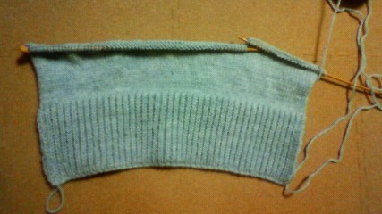 編み物1