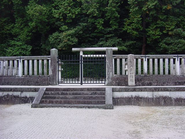 天智天皇陵.JPG