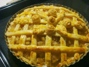 出来たてアップルパイ