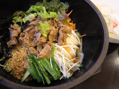 激うま・石焼きビビンバ。