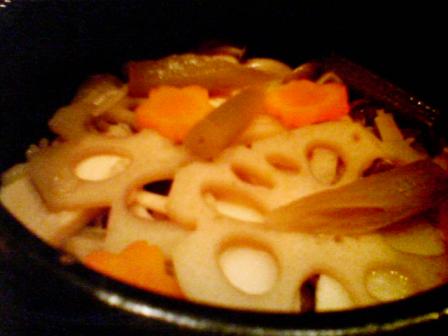 110301_2-13_アン季節野菜の土鍋ご飯アップ