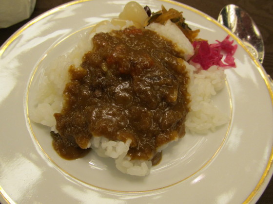 111209_1-04_東京會館_最後のカレーライス.jpg