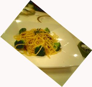 アンチョビ＆ブロッコリーのPASTA