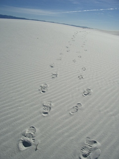 WhiteSands-footprints