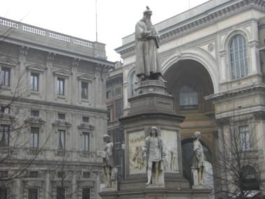 ヴィットリオ・エマヌエレ２世ガレリア入口