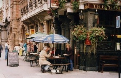 ロンドンの街中で