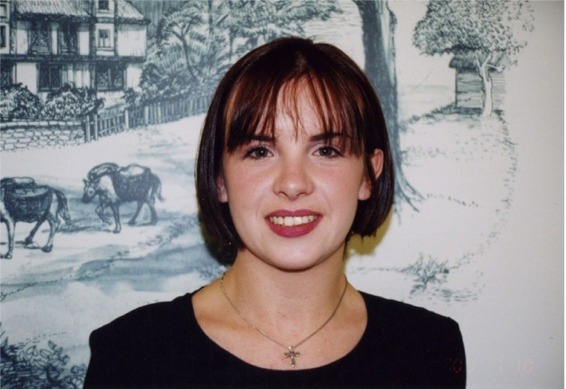 ウエッジ・ウッドの受付の女性