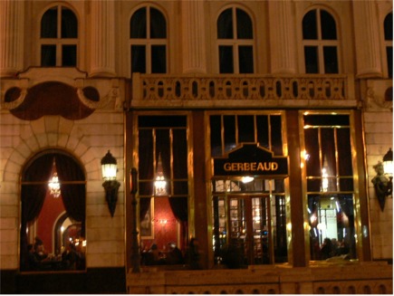 ハンガリーのブダペストで休憩したカフェ１