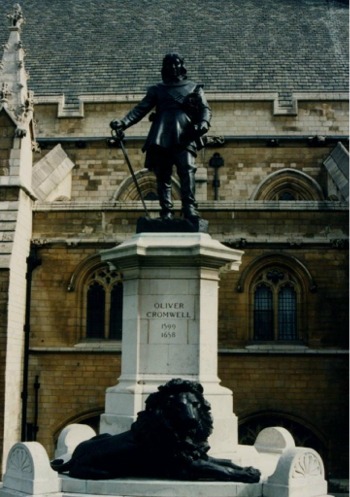 オリバー・クロムウエル