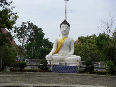 タイのダムナン３