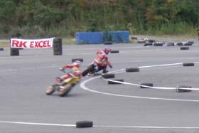 20061001 MOTO1コーナー２