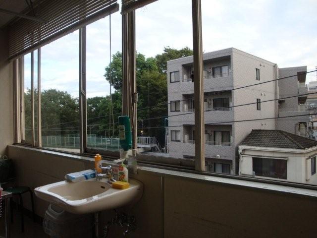 034.jpg