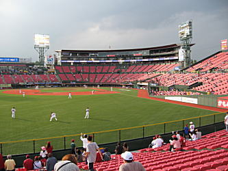 フルキャストスタジアム