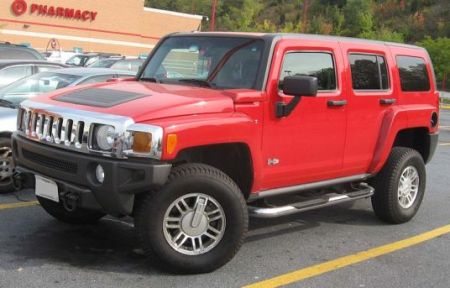 800px-Hummer--H3.jpg