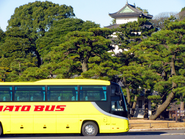 富士見櫓とＨＡＴＯ　ＢＵＳ☆皇居周辺