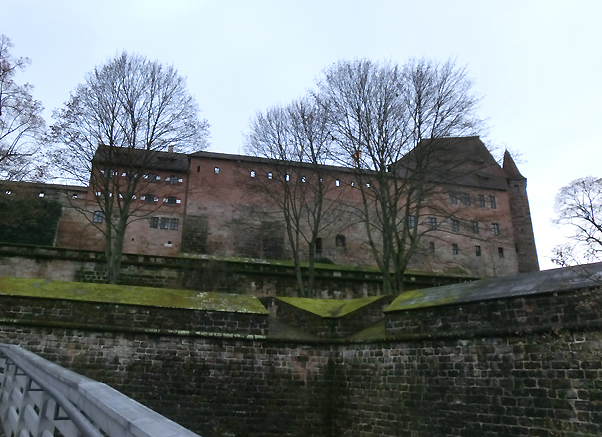 ｶｲｻﾞｰﾌﾞﾙｸ城