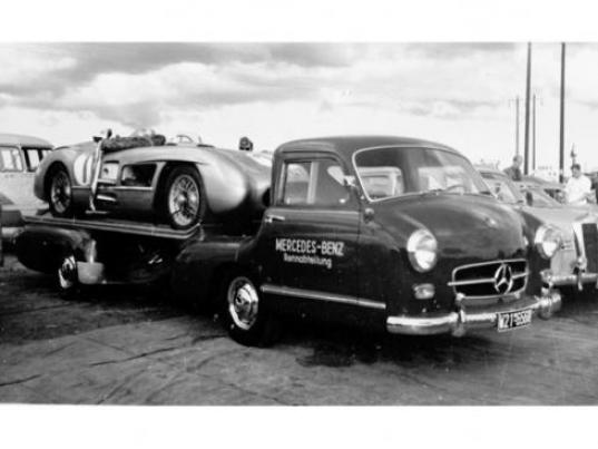 mercedes-300-slr-alla-mille-miglia_21105_big.jpg