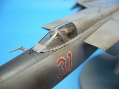 mi2513.JPG