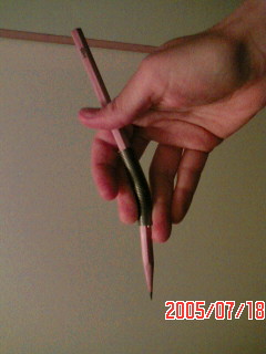 マッチョペンで鍛える聡茶の手