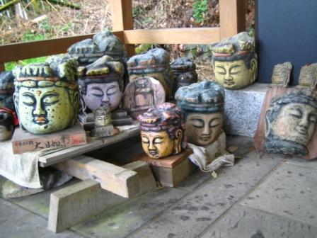 頭だけゴロゴロ